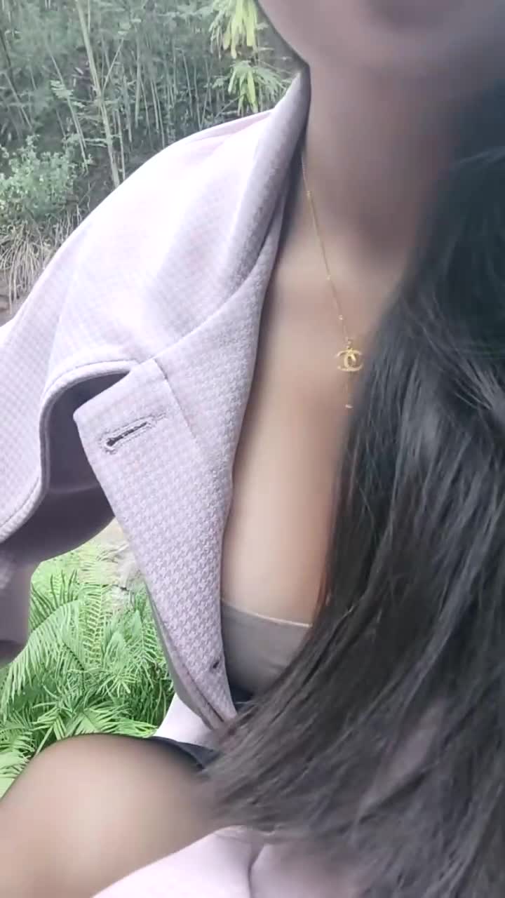 #户外大胸妹 #御姐 #反差 #露出