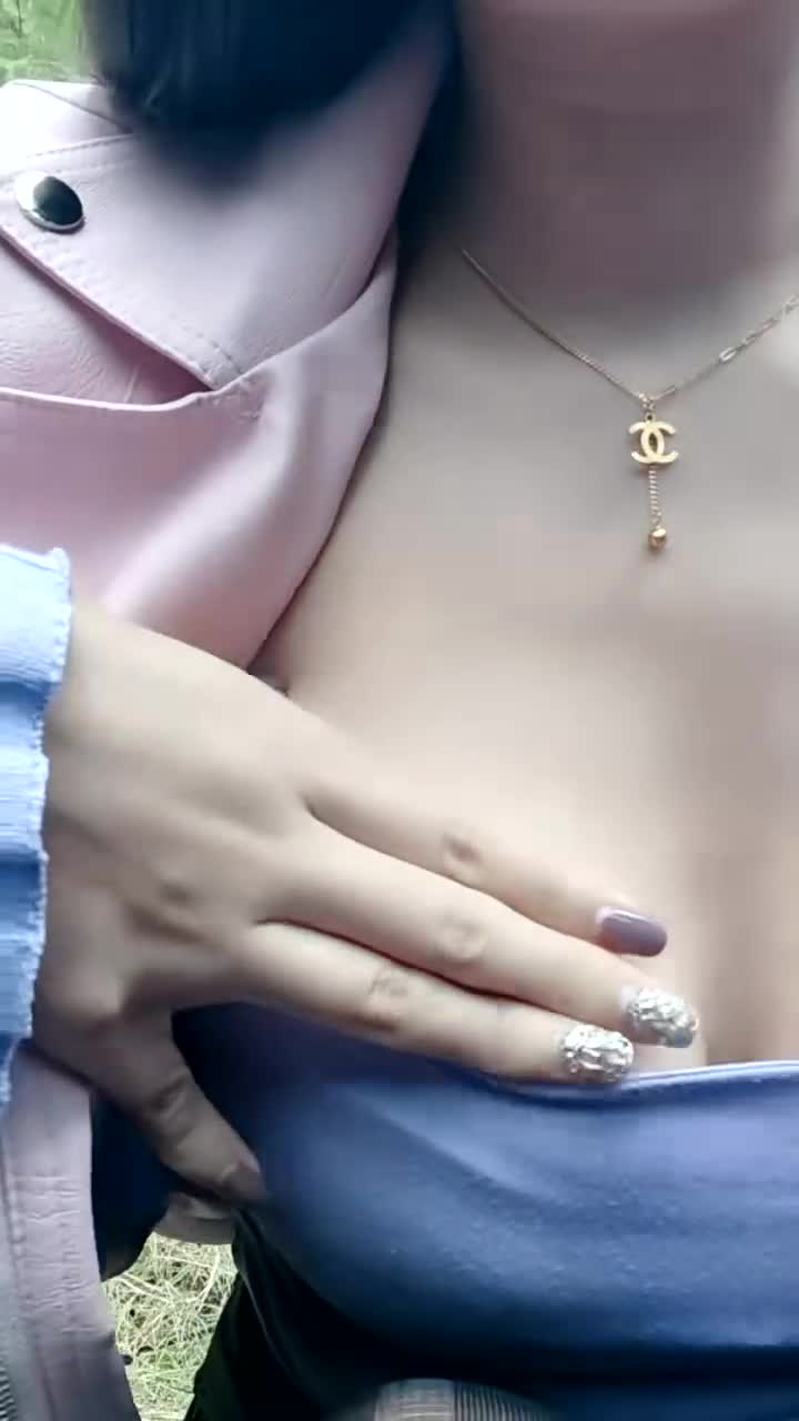 #户外大胸妹 #御姐 #反差 #露出