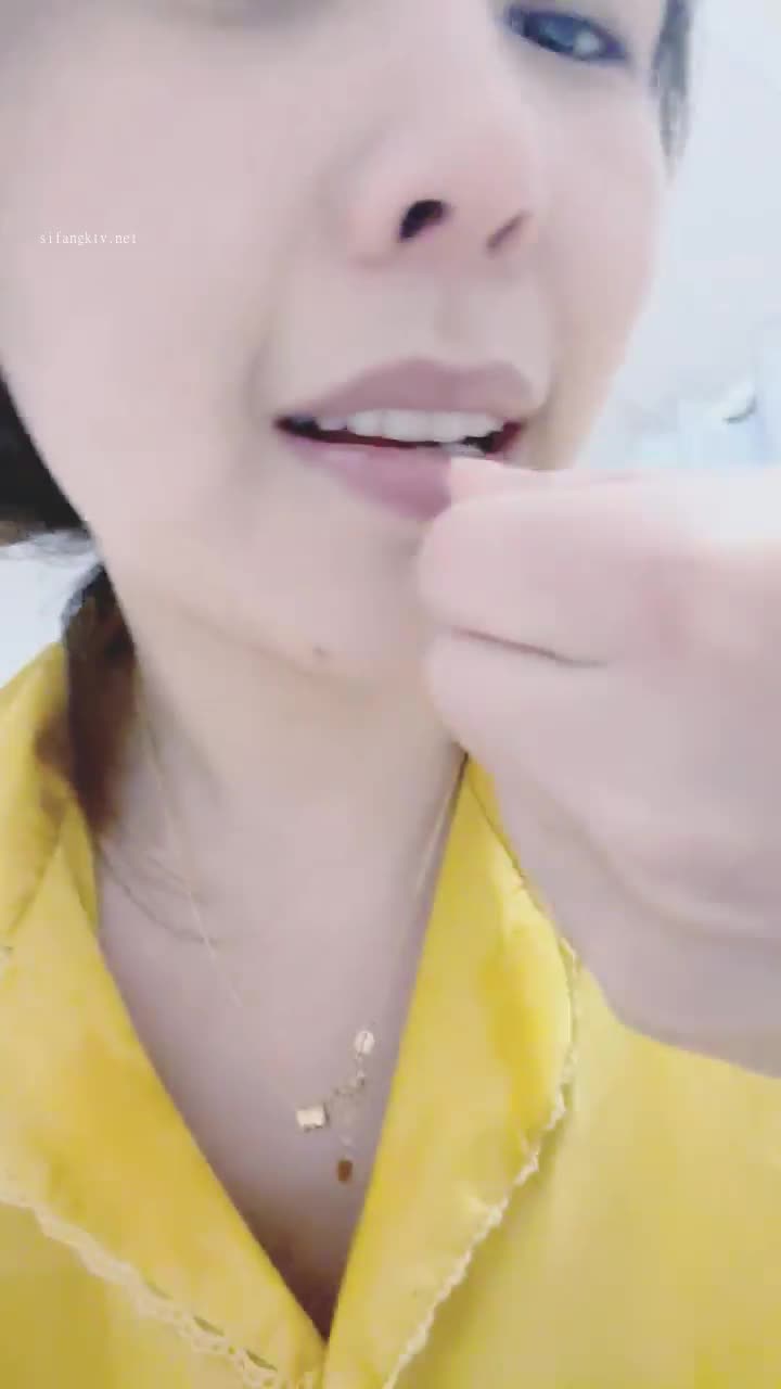 #户外小苏苏 #御姐 #反差 #露出 #放尿 #跳蛋