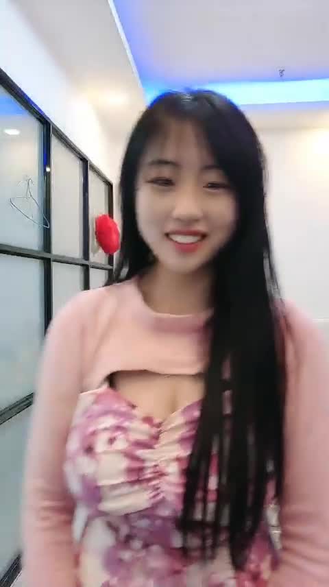 #00后超级胸 #反差 #可爱 #萝莉 #精选黄播