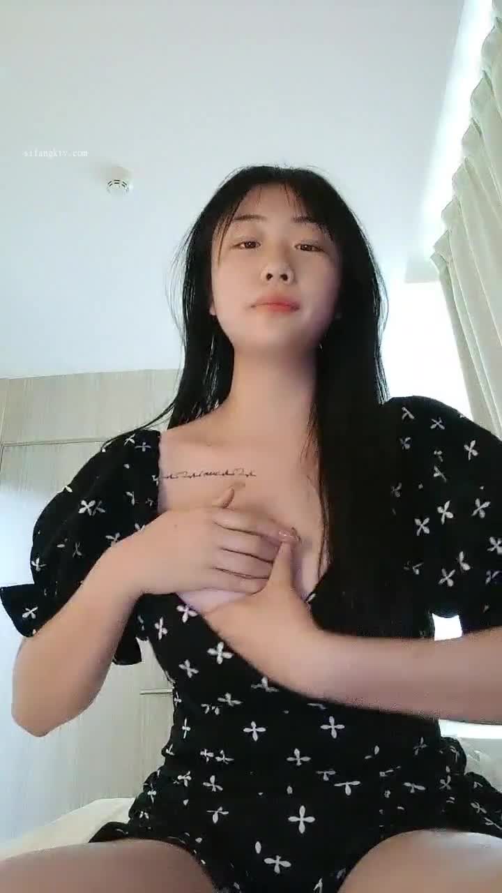 #00后超级胸 #反差 #可爱 #萝莉 #精选黄播