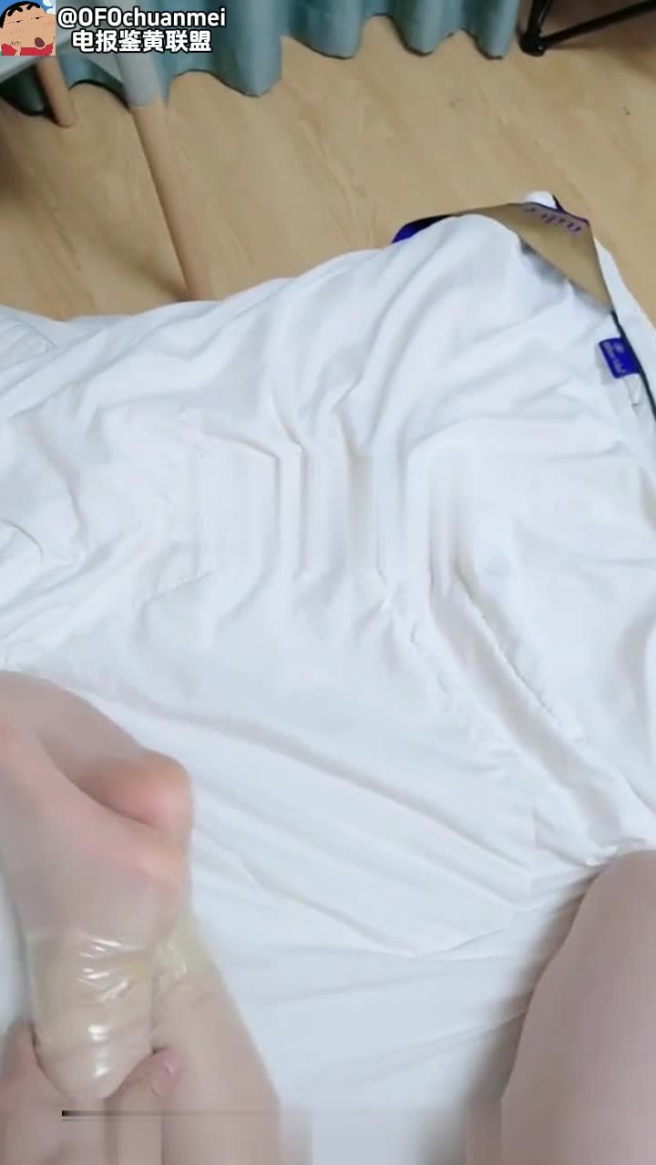 喜欢cos的小萝莉打炮满足不了和男朋友玩起了强奸剧情#少女 #母狗 #演绎 #强奸