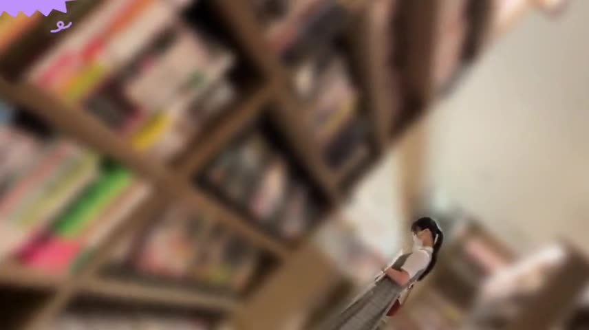 尾随超市漂亮售货员妹子趁机迷晕后玩弄，各种姿势爆肏内射