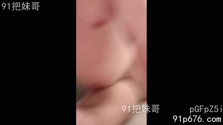 172cm的空姐，制服下是完美曲线，潮喷的瞬间，我感受到了极致的快感。她的肌肤胜雪，身材凹凸有致，每一个动作都充满诱惑。#空姐 #潮喷 #完美身材AIBoxAI视频换脸不限次数自由上传素材视频换脸效果对比频道18+一键视频换脸
