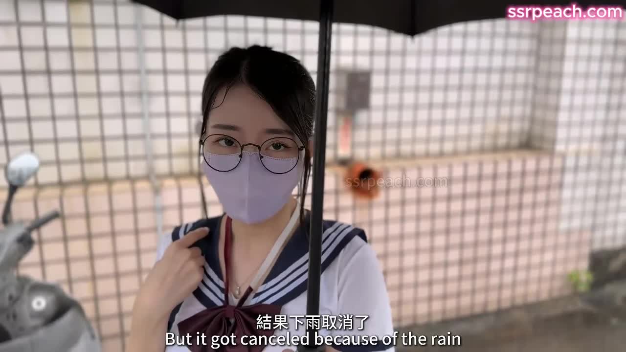 酒吧拜金女一听到男人有钱，马上倒贴，没想到一切都是骗局～