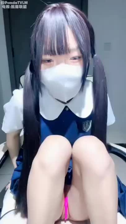 #06宝宝️ #萝莉 #双马尾 #裸舞娇小可爱甜美双马尾萝莉尺度福利视频