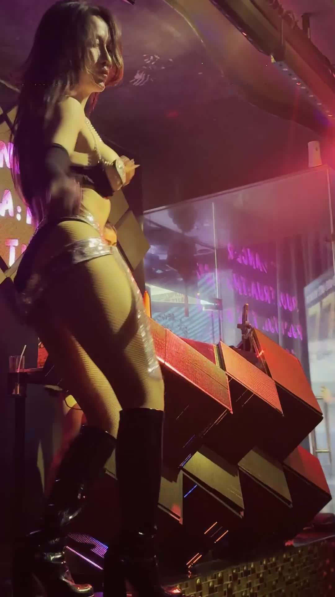 #越南夜店 #艳舞 #裸舞