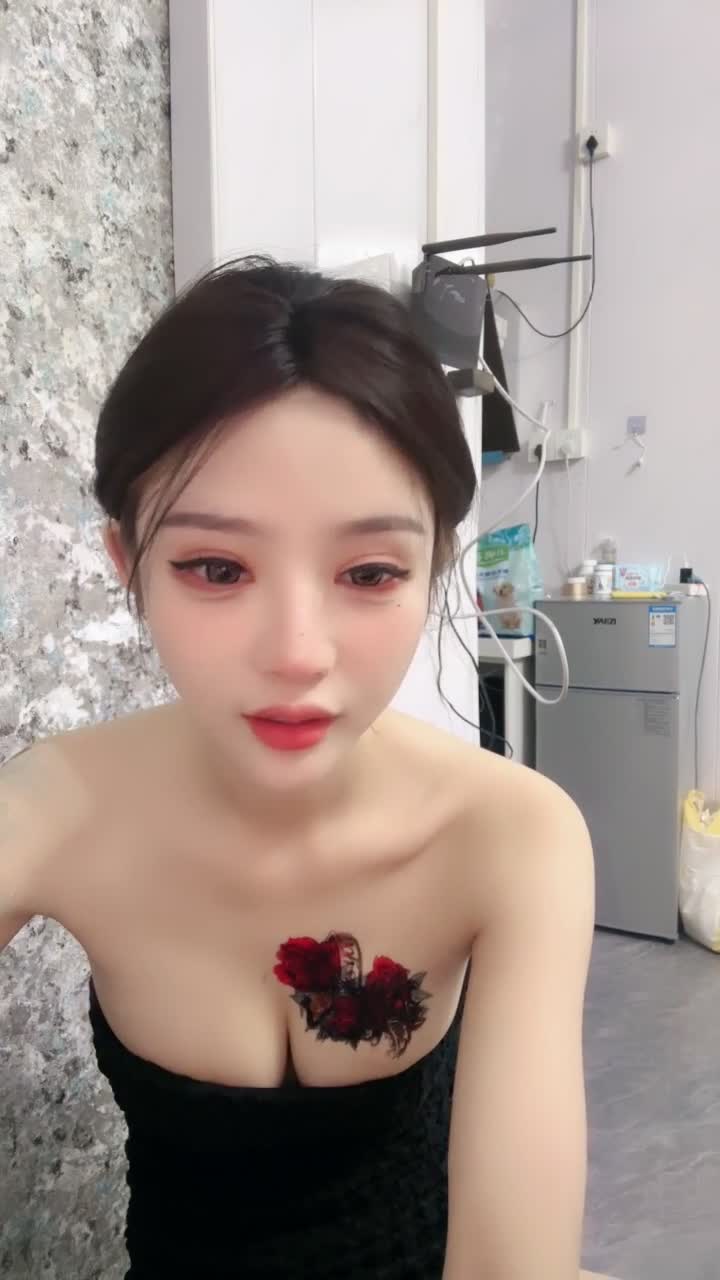 #想到你我就湿 #精神小妹 #反差 #精选黄播