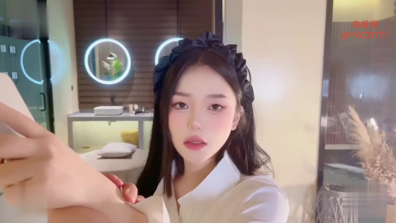 超精选集  极品 淫尤物网红 窈窕身材露脸青春妩媚美少女 [御梦子] 首次肉搏大战 强上醉酒御姐 被男主大屌后入狠狠抽射 甚美 ~  #网红 #博主 #尤物 #萝莉 #精品