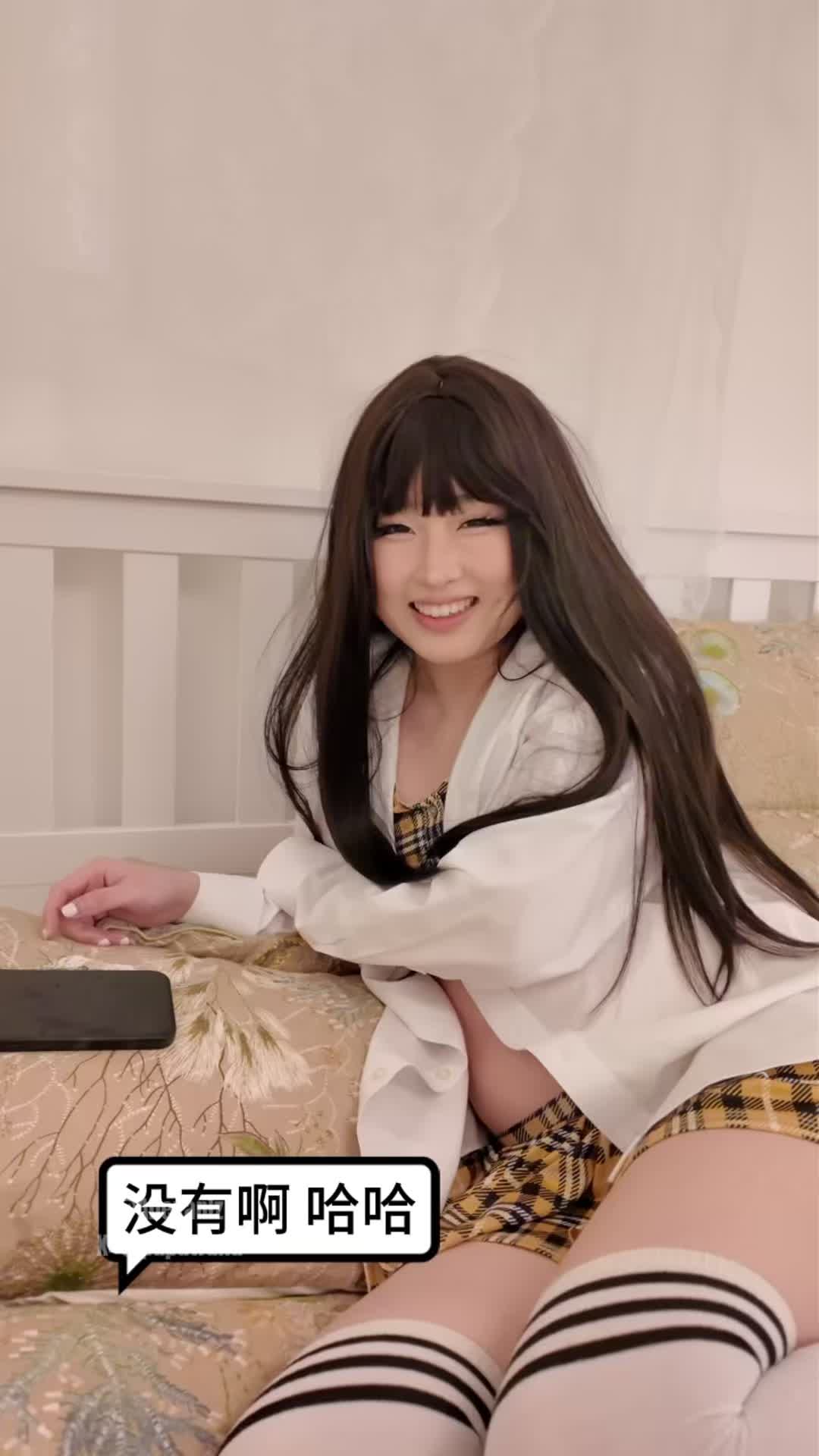 噗噗pupuwaifu 可爱萝莉露脸口交 阿黑颜 自慰 啪啪合集2