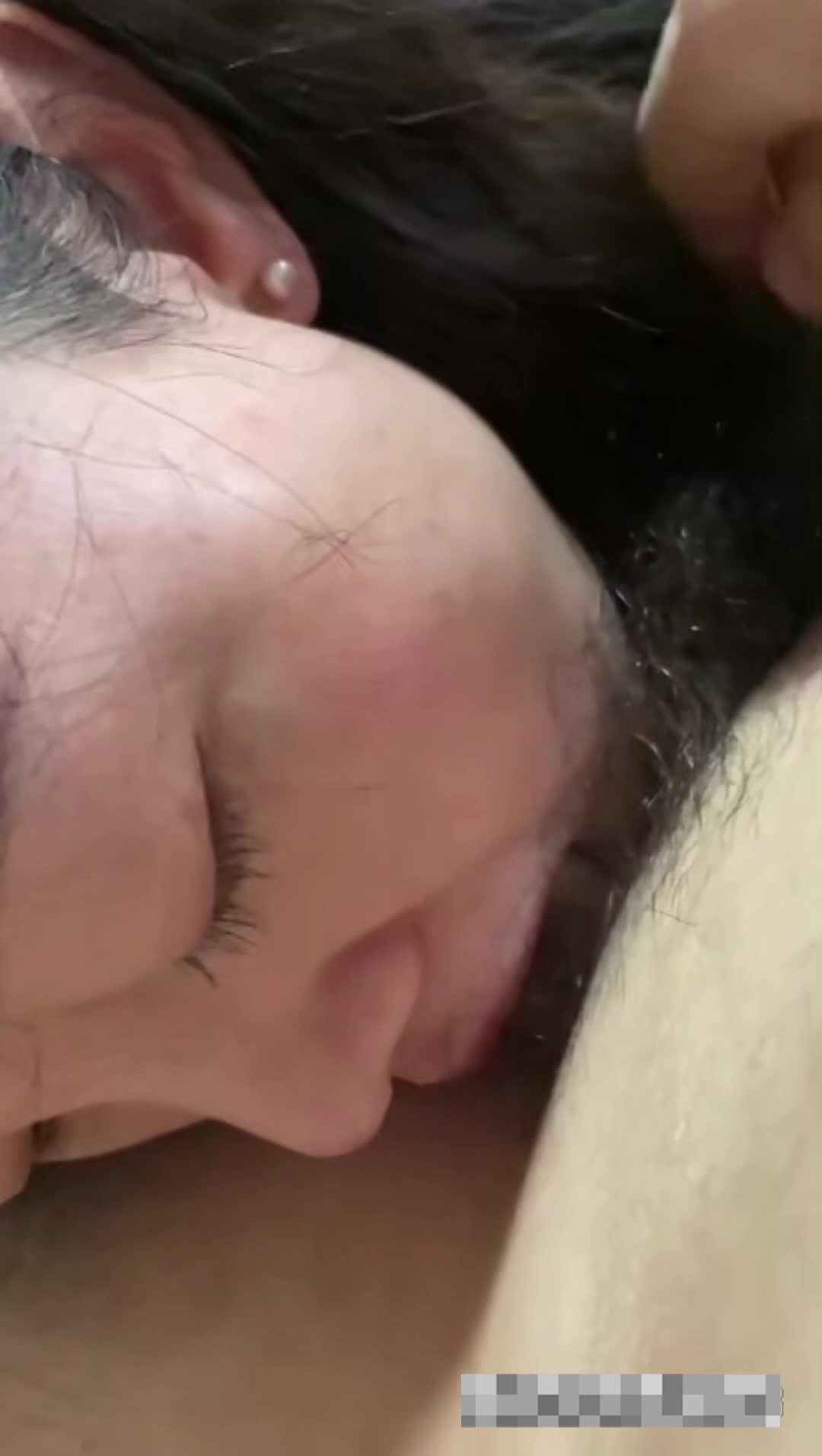 气质熟女大战巨屌, 内射饱满精液