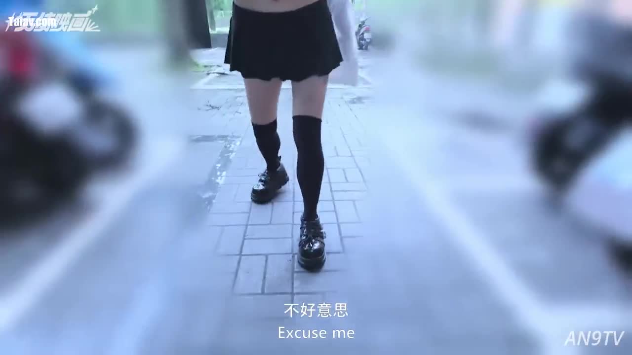 国产剧情 反差高中生少女 被多人强奸享用嫩穴 口交多根鸡巴 骚学妹性瘾也太大了!