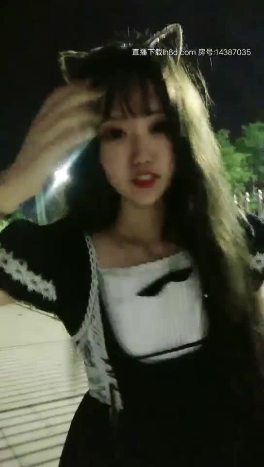 #橙橙小萝莉 #反差 #露出 #可爱 #颜值