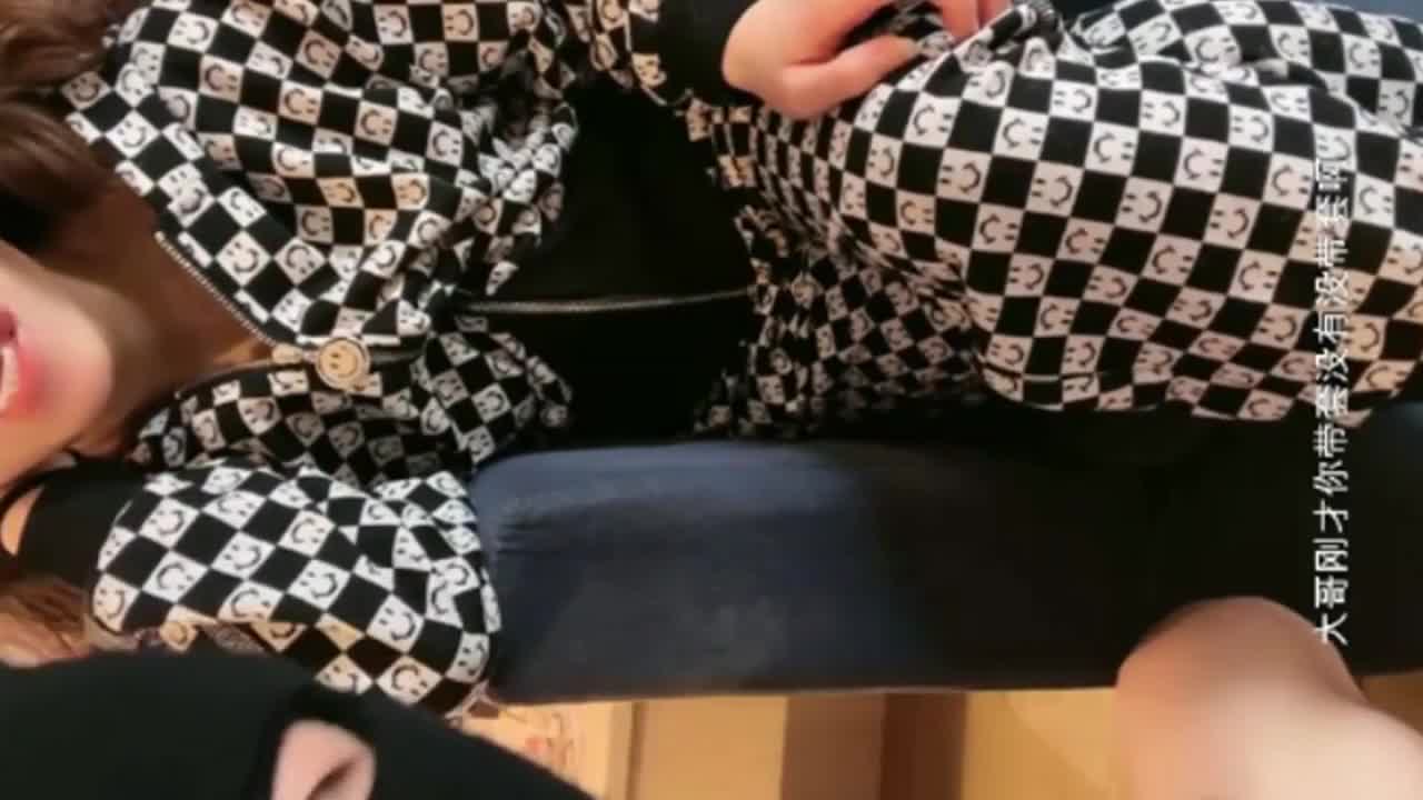 #少妇 #人妻 #绿帽气质美少妇下海挑战头套男高挑身材让人好想插入第3部