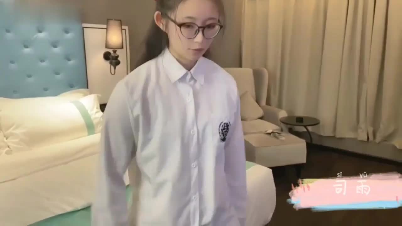 #颜值 #网红 #福利姬司语女神学生制服爆草颜射