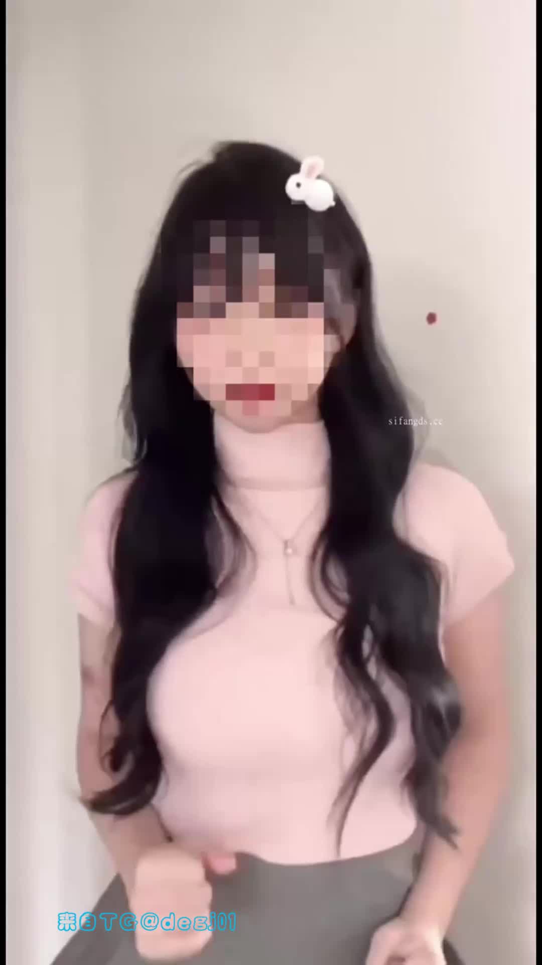 #清清学长 #推特 #福利姬 #约炮 #调教清纯反差感很强的妹妹！查看更多