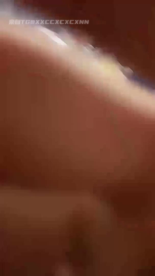 #深喉 #清纯 #粉嫩 #学妹 就是水多诱人_被渣男小哥玩弄调教给狼友看_全程露脸揉奶玩逼看特写 4