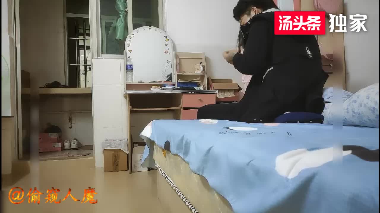 #官方精选 #素人 #少妇 #偷情①到少妇家偷情不让操强推后全程聊她老公