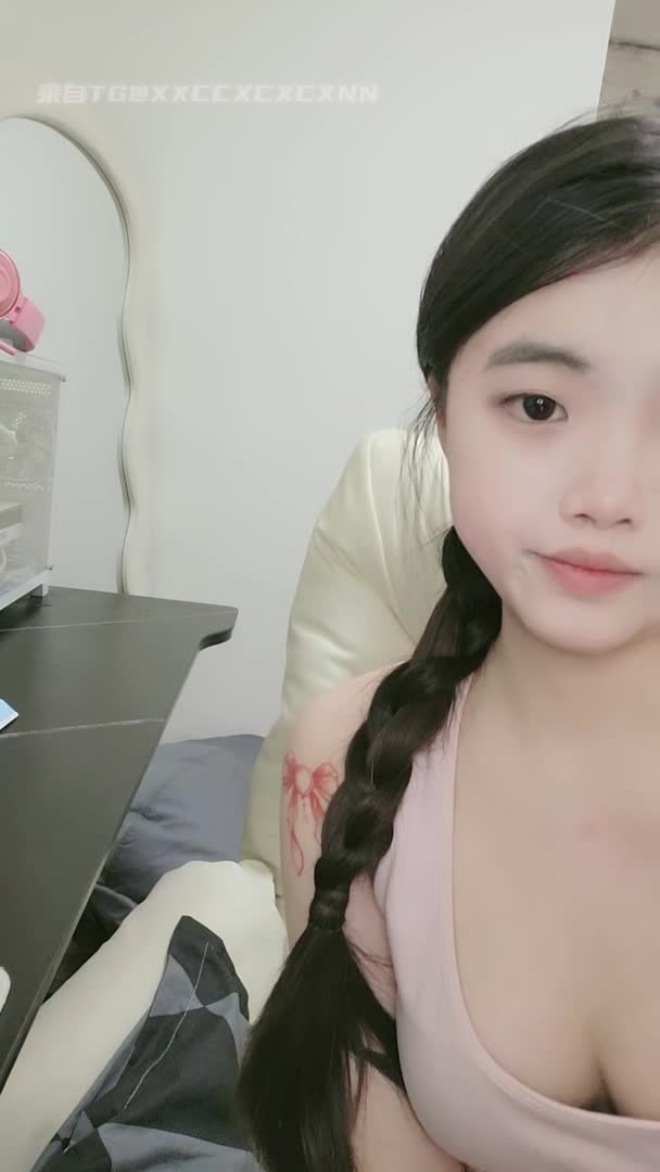 #大奶 #骚穴 #嘲喷 #颜值 重磅核弹，挺漂亮的小姐姐，【清纯玉女】【无所谓我会睡觉】合集，一周淫荡记录，奶大毛多水汪汪48