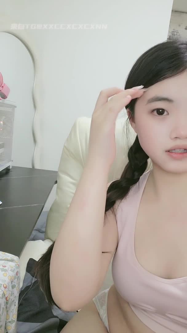 #大奶 #骚穴 #嘲喷 #颜值 重磅核弹，挺漂亮的小姐姐，【清纯玉女】【无所谓我会睡觉】合集，一周淫荡记录，奶大毛多水汪汪49