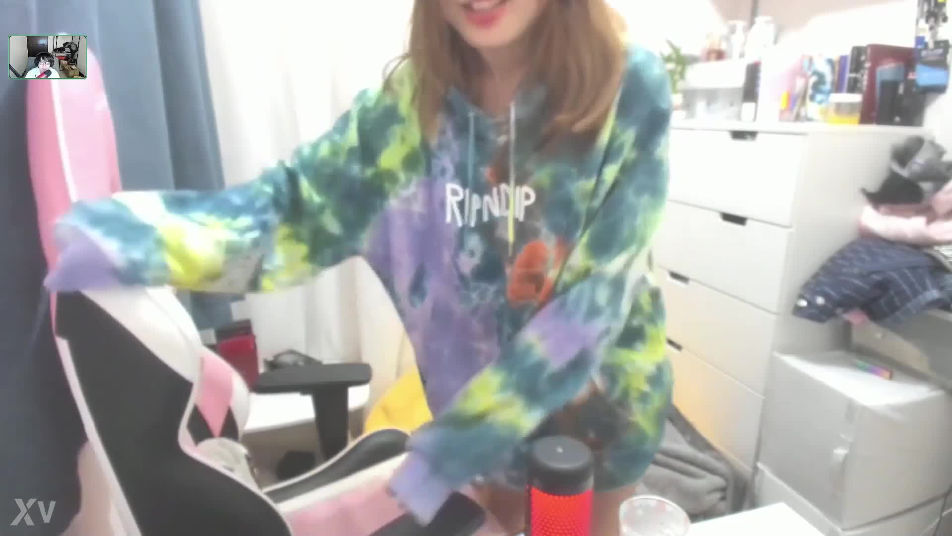 陈小悠Yuu 私密不雅片流出妹子肤白貌美一双长腿诱惑十足尤其是那腰臀比那又翘有挺的大屁股谁看了不迷糊 #香港 #不雅 #门事件