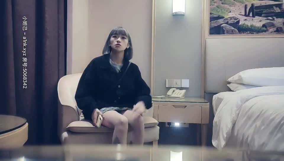 8小天探花啪啪a