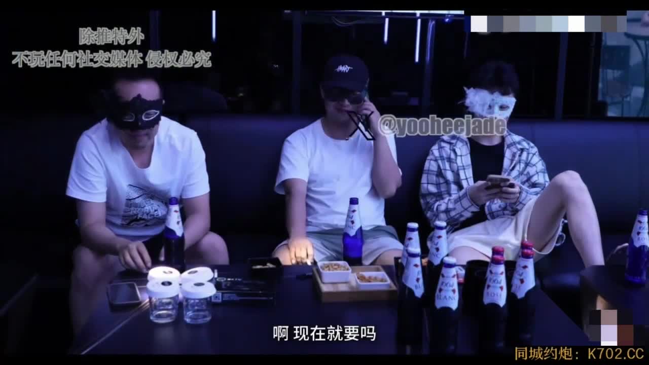 10月 强推！强推！推特女神【Couple love】高价门槛费福利 ，大奶丰满高颜甜美女神 2 #CoupleLove #yooheejade
