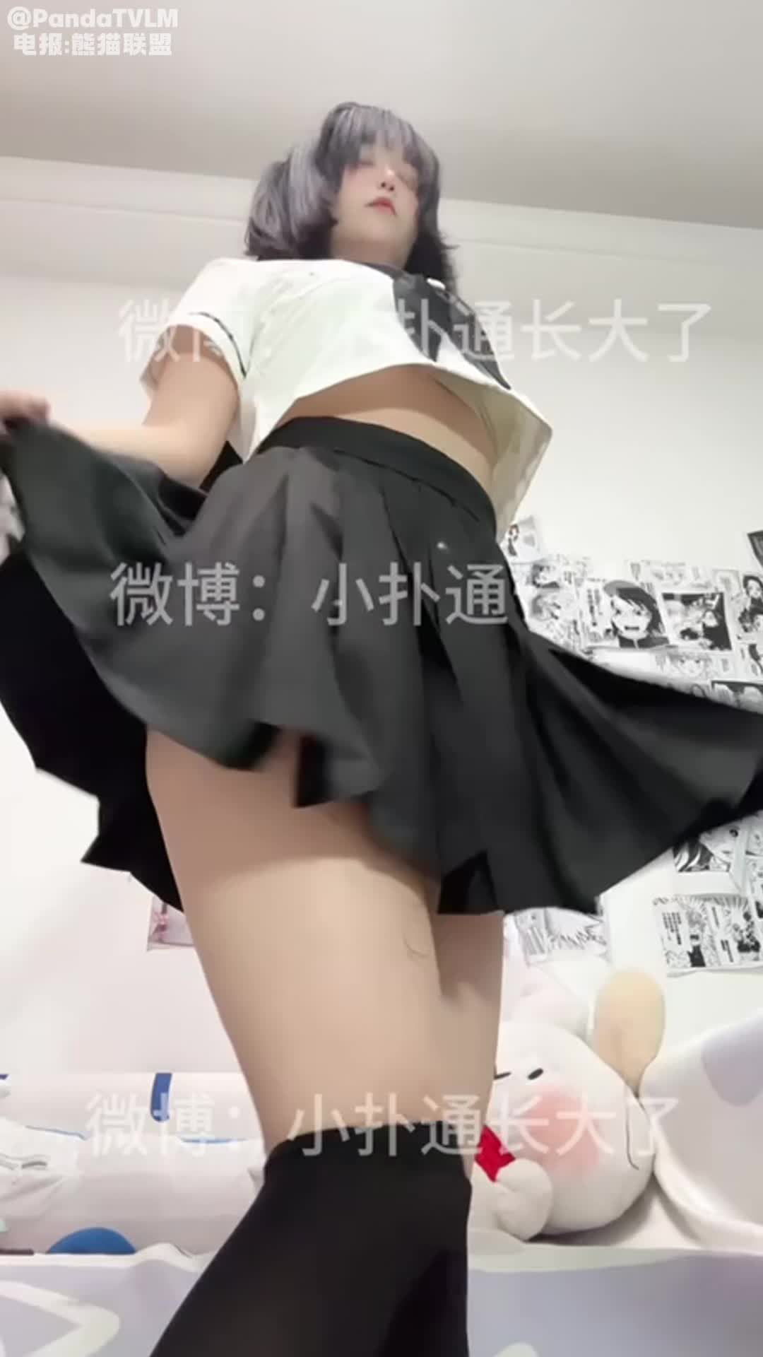 #小扑通 #抖音 #足控必备 #cos抖音百万网红美女 小扑通 视频福利合集2