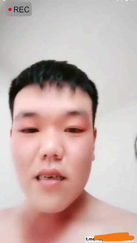 #母子 #熟女 #乱伦 真实母子乱伦，看这两人的样貌相似度！