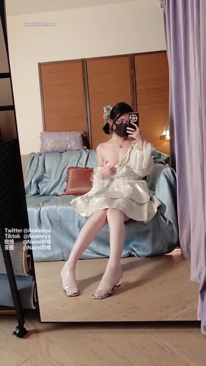 ‍反差眼镜妹Nami奶咪 馒头逼自慰