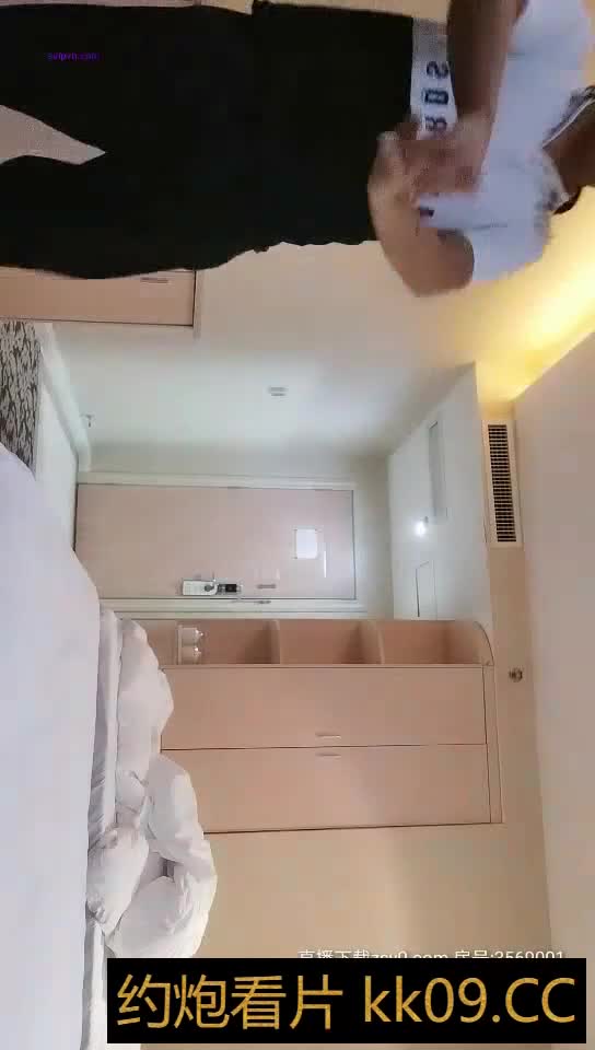 2020 9 10【伟哥会所严选探花】猥琐小伙遇上攻气十足的小少妇，大长腿个子高，洗澡啪啪性能力完全过关，高清源码录制