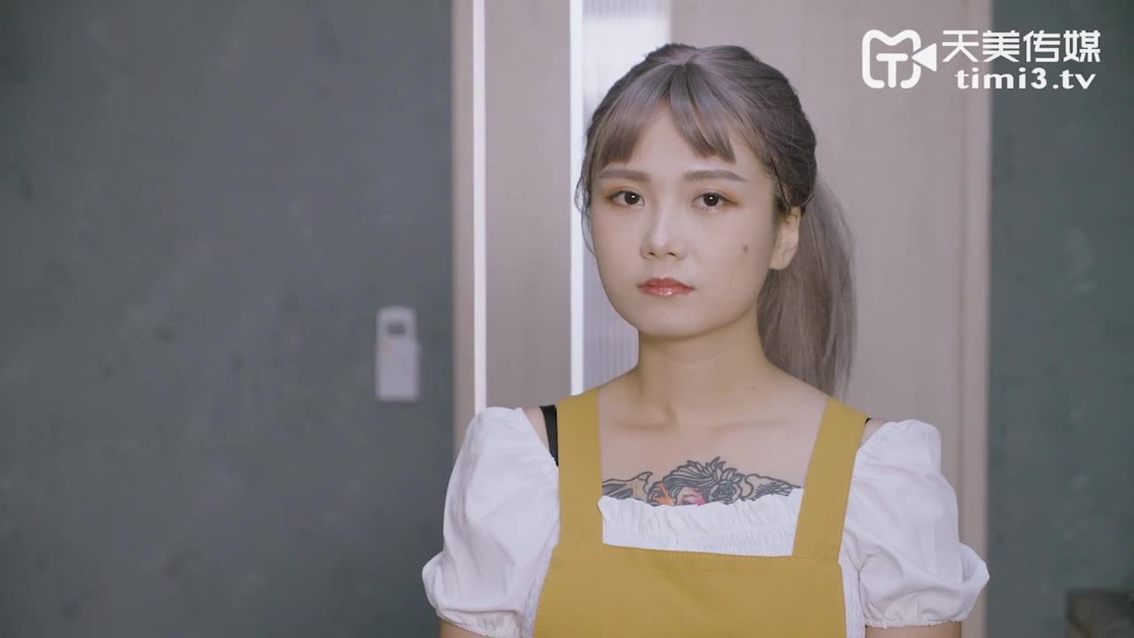 精选视频  巨乳女优 孟若羽系列之我的小妈艳母 电话指挥自慰不过瘾 让后直接偷偷跑过来 亲临现场 放纵操作 呻吟大喊大叫 ~  #小妈 #博主 #女友 #孟若羽 #剧情 #福利姬