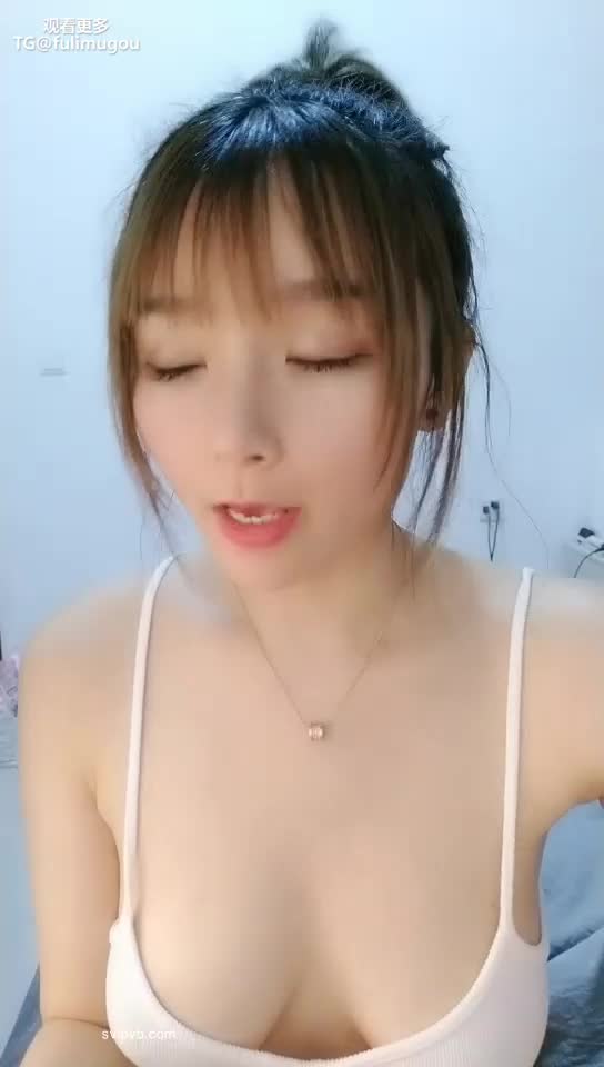 小奶猫 美乳