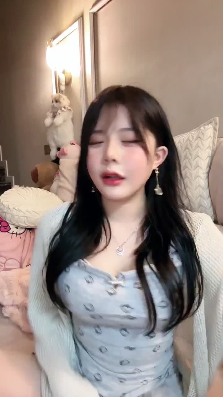 最美反差妹！超级漂亮~ #纯爱猪猪侠 内群更新3