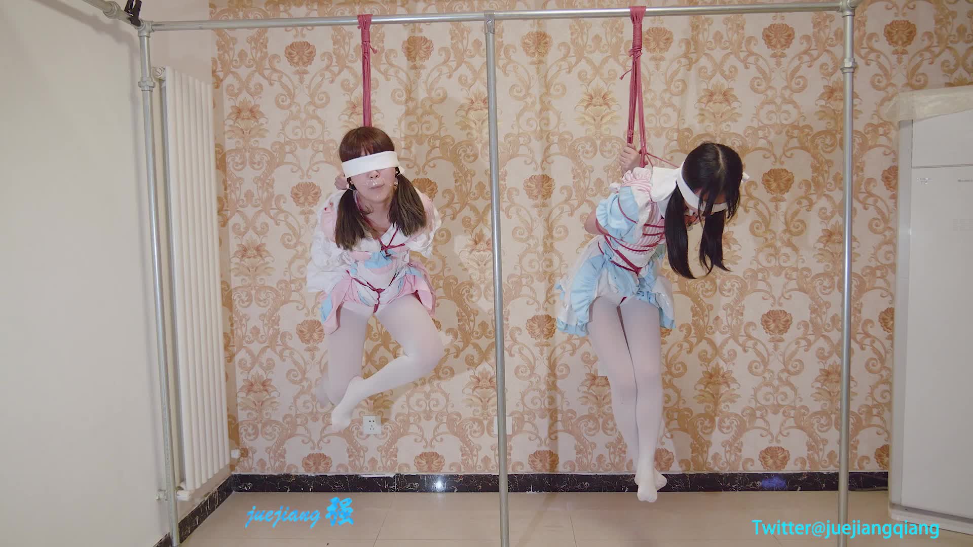 #倔强 #捆绑 #调教 有几天没发这个类型的了今天发个够全集视频搞来了都在我的俱乐部里面！欢迎大家加入！想看什么进俱乐部后告诉客服只要有肯定包你满意！！！查看置顶信息进群看全集哦！
