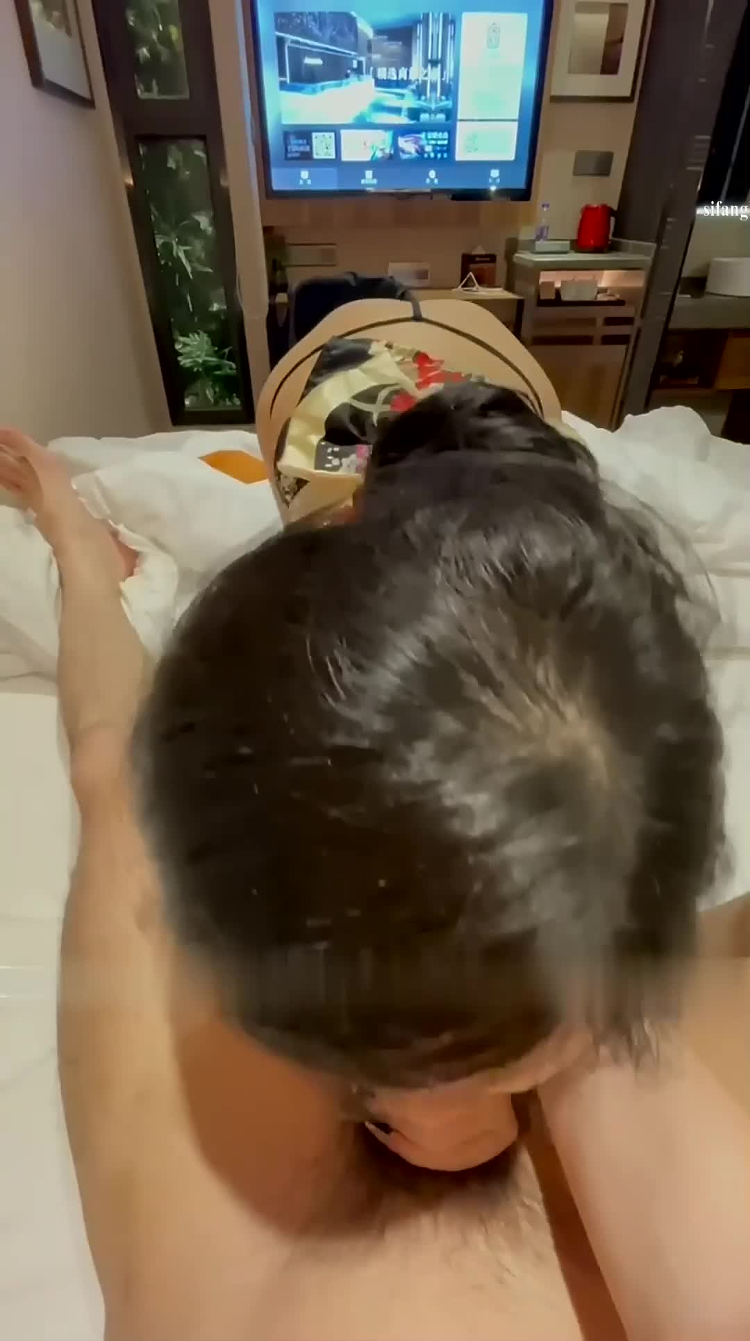 #美野 #一条肌肉狗 #反差 这款你们喜欢吗？一共21个视频再有我继续找剩余视频已发大神群，进群联系我哦！进群想看谁的合集私聊我，我在另外找出来发！查看置顶信息进群看全集哦！
