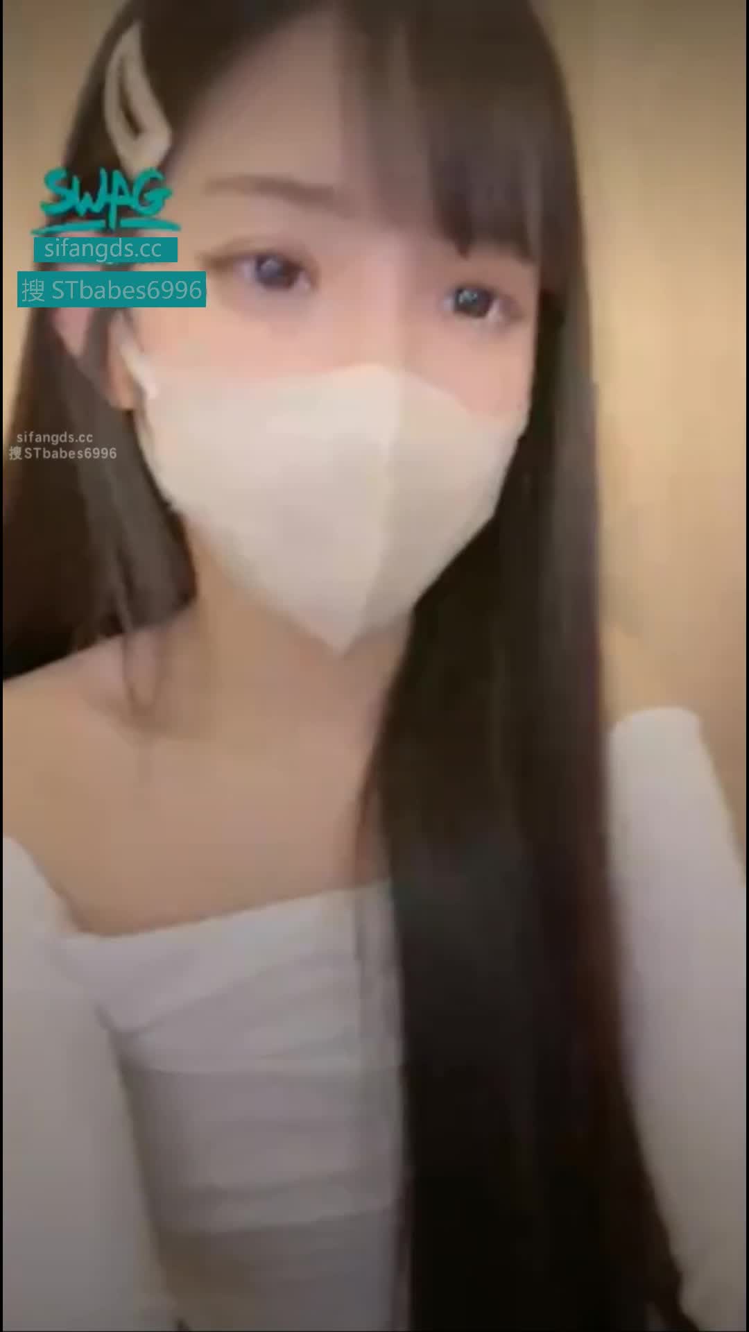 #hanna #台湾 #萝莉 #精选黄播 嘿嘿这个小萝莉也好看！尤其是夹子音！！全集视频搞来了都在我的俱乐部里面！欢迎大家加入！想看什么进俱乐部后告诉客服只要有肯定包你满意！！！查看置顶信息进群看全集哦！