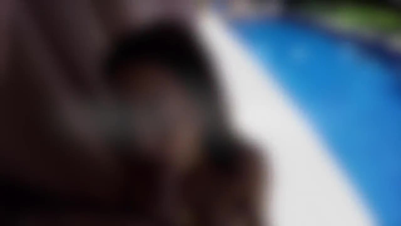 #北京瑶瑶 #痴女 #黑人 #日常 #反差 #御姐 弄点不一样的御姐给你们看！全集视频搞来了都在我的俱乐部里面！欢迎大家加入！想看什么进俱乐部后告诉客服只要有肯定包你满意！！！查看置顶信息进群看全集哦！