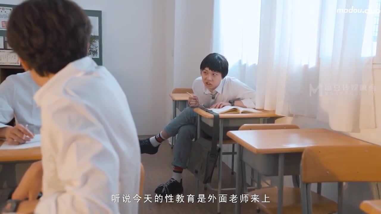课堂真实性爱教具 淫乱的男校性教育日期: 2022-04-07标籤: #麻豆花絮 #花絮