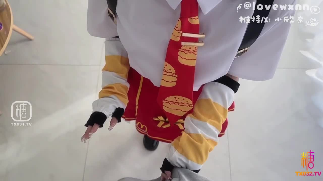 【午夜大剧院】软妹控 麦当劳安比上门服务口足穴侍奉 蜜汁穴猛坐肉棒榨精 #小欣奈 #萝莉 #cos
