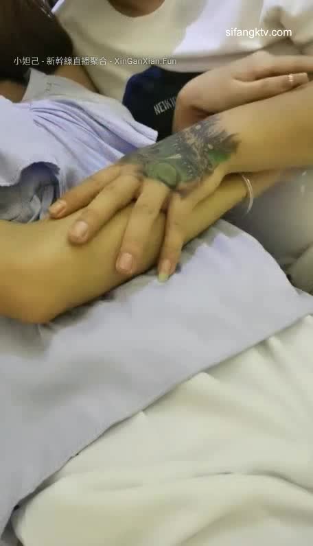 #会所培训师 #精选黄播 #技师 搞点不多见的给大家！全集视频搞来了都在我的俱乐部里面！欢迎大家加入！想看什么进俱乐部后告诉客服只要有肯定包你满意！！！查看置顶信息进群看全集哦！