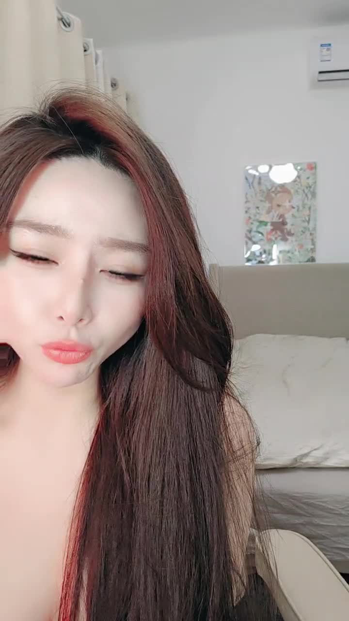 #彤彤baby #御姐 #反差 #精选黄播 #自慰 好看的黄播哦是你们的菜吗？全集视频搞来了都在我的俱乐部里面！欢迎大家加入！想看什么进俱乐部后告诉客服只要有肯定包你满意！！！查看置顶信息进群看全集哦！