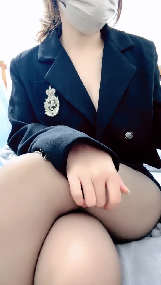 剧情演绎】巨乳小骚货骚气十足勾引小帅哥激情无套啪啪啪 后入骑乘侧身猛操