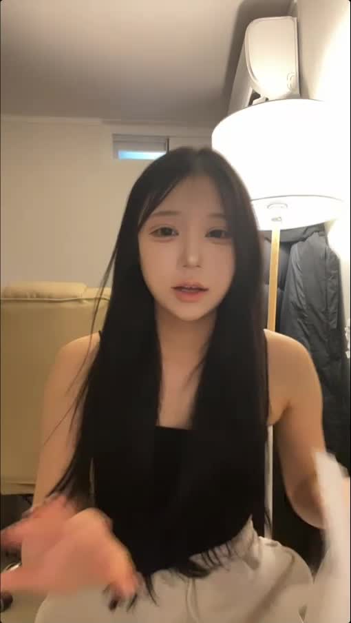 #soeun #韩国 #精选黄播 #可爱 #自慰 还挺好看的一个棒子妹妹一共80个视频！剩余已发大神群！查看置顶信息进群看全集哦！