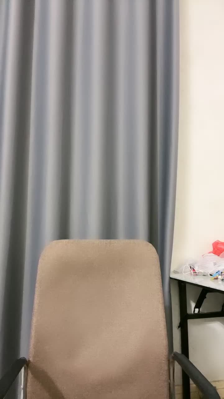 #小易的啵啵 #反差 #自慰 #精选黄播 小反差一枚送给大家！查看置顶信息进群看全集哦！