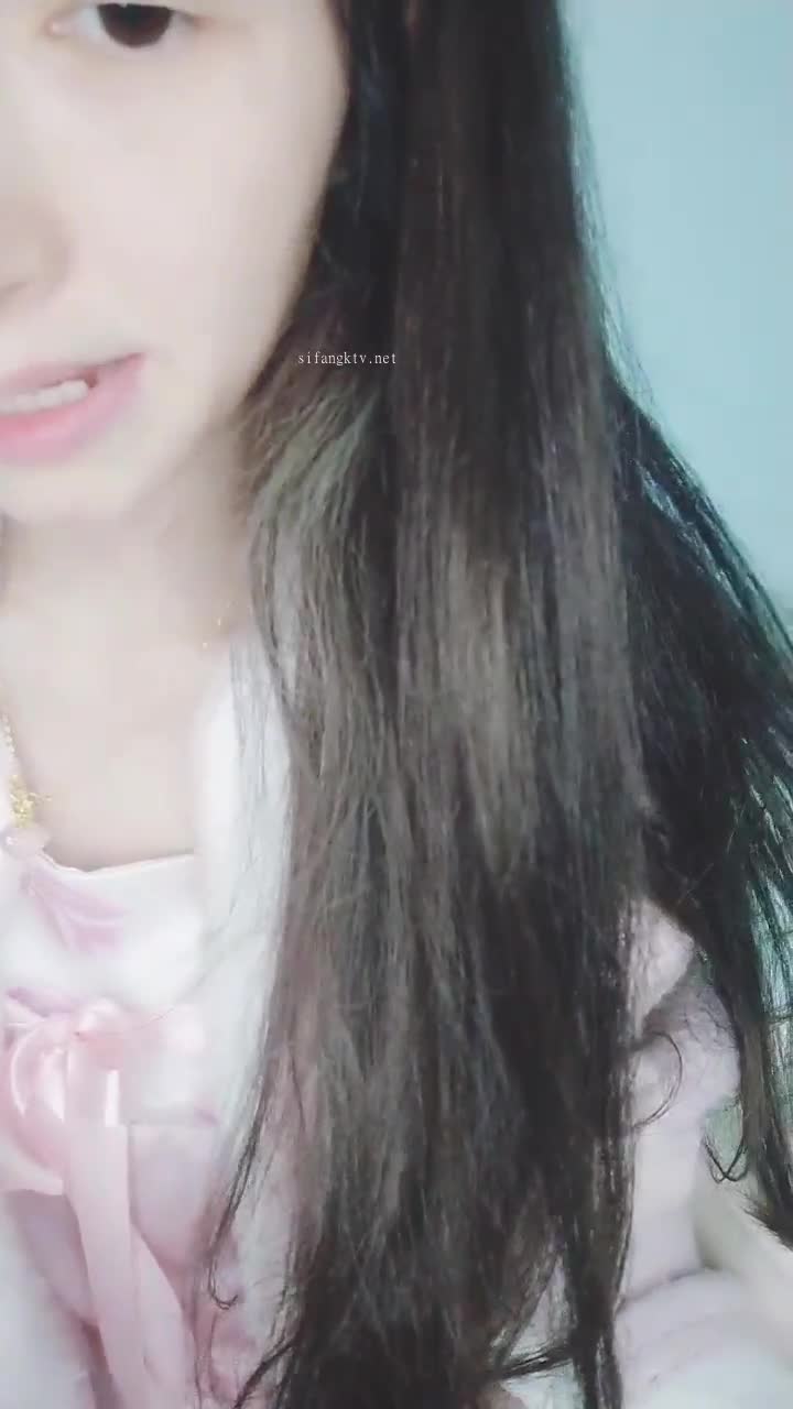 #公主殿下 #古风 #御姐 #反差 古风的妹子你们喜欢吗？查看置顶信息进群看全集哦！