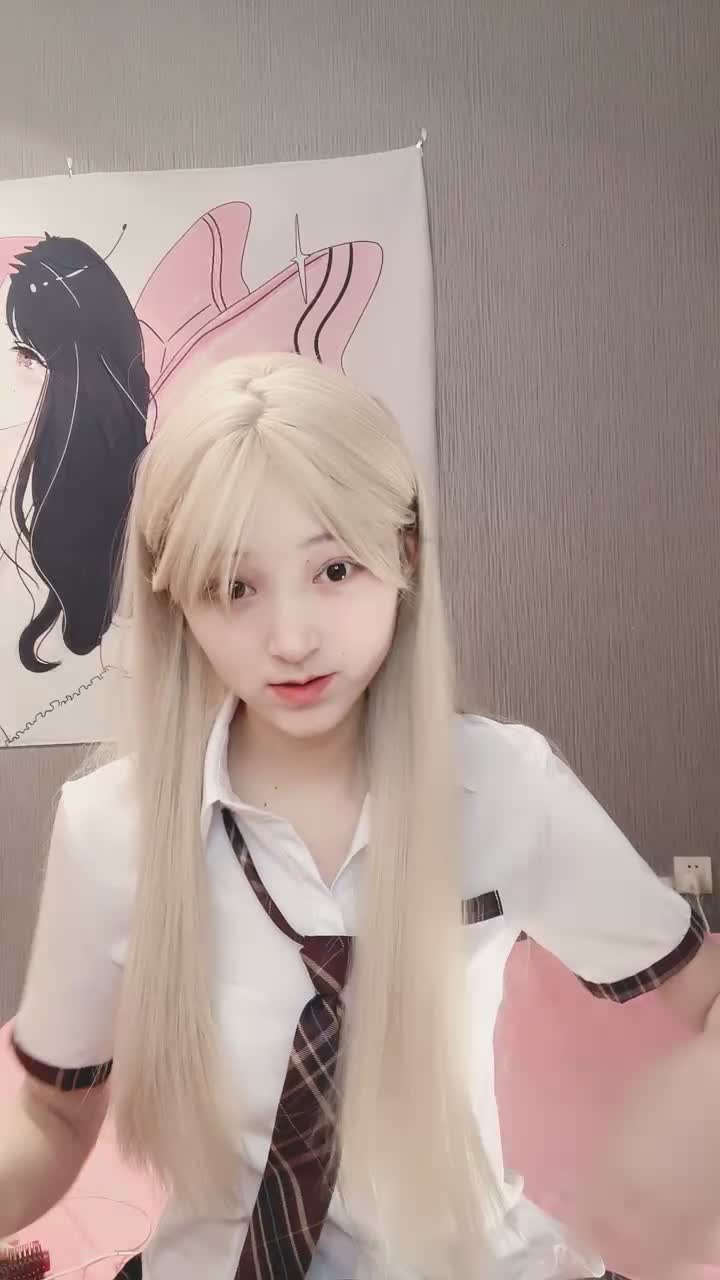 #你的04年小情妇 #颜值 #反差 #精选黄播 就说喜欢不是不是你们的菜！一共32个视频！剩余已发大神群！查看置顶信息进群看全集哦！