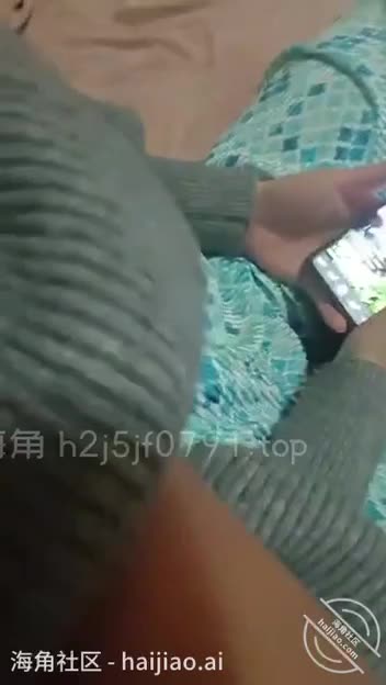 #海角社区 #疯狂操老妈的瓜子 #乱伦去卫生间用水好好的洗了下牛牛 就等之后妈妈过来帮我口，这种背德感真让我欲罢不能啊️