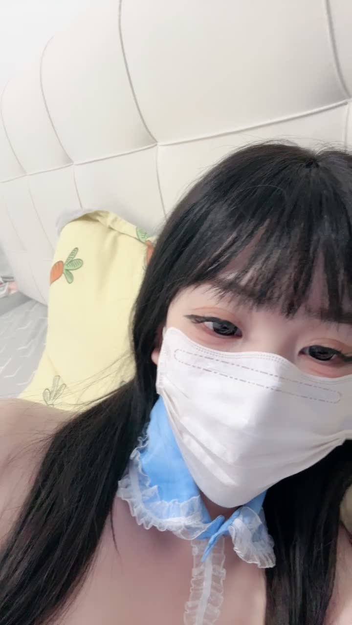 #喵喵萝莉 #可爱 #反差 #自慰 #精选黄播 来点好看的新人吧！一共49个视频！剩余已发大神群！查看置顶信息进群看全集哦！