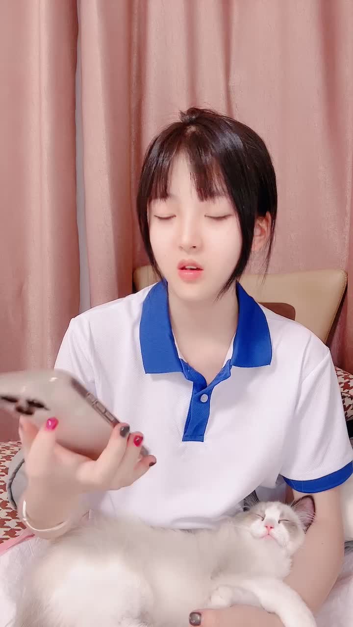 #新人源源 #可爱 #颜值 #精选黄播 颜值好看就是棒！一共22个视频！剩余已发大神群！查看置顶信息进群看全集哦！